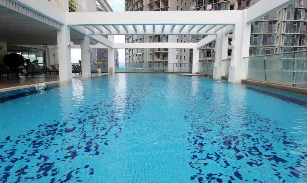 Parkview Serviced Twin Tower Pangsapuri *