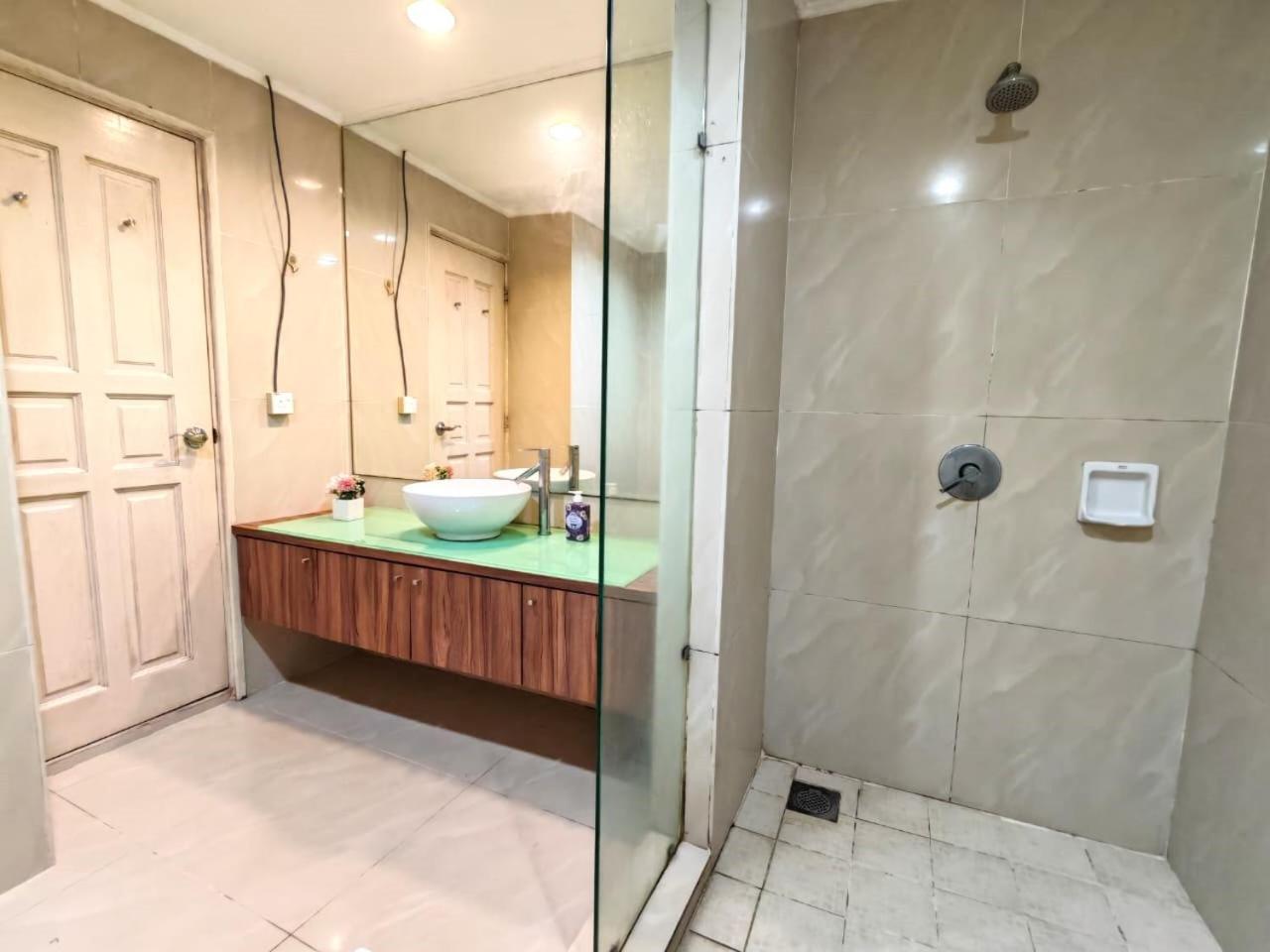 Pangsapuri Parkview Serviced Twin Tower